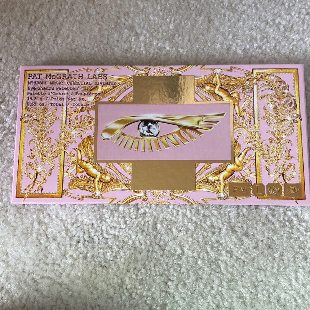 Pat McGrath Labs mothership mega: celestial Divinity eye shadow pallet